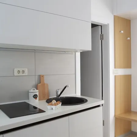 Pegasus & * Макарська