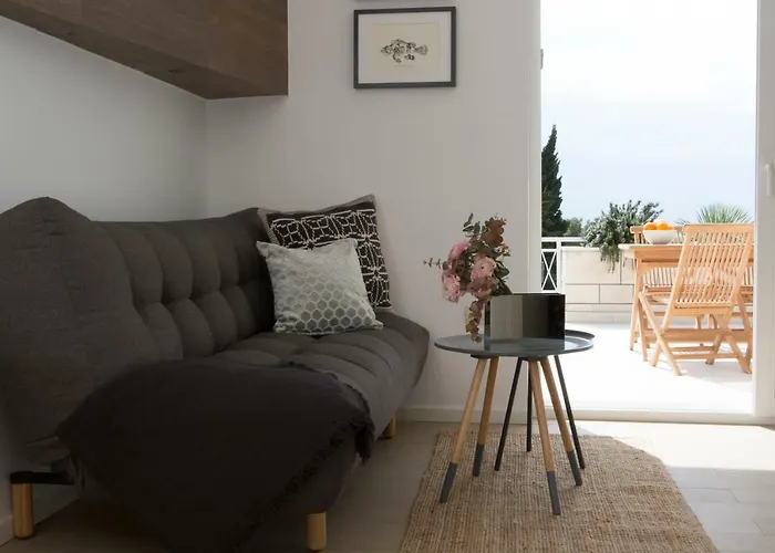 Pegasus & 马卡尔斯卡